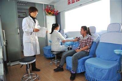 igao视频在线入口 人性化护理在流动献血车中也可以完美呈现